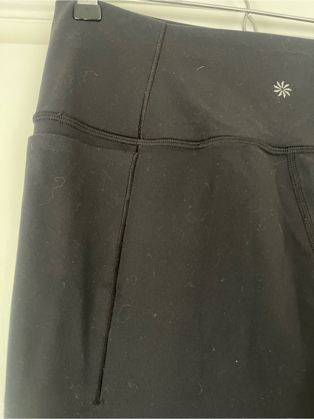 Athleta Transcend Stash Crop Straight Leg Pants, Black, Size Large Petite (LP) - Picture 6 of 11